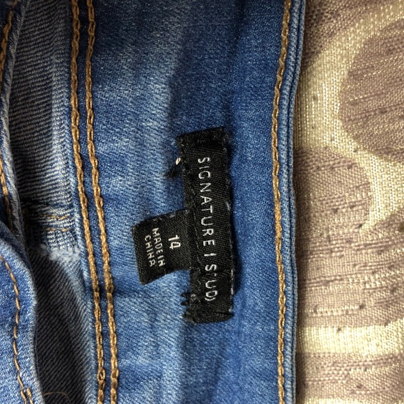 SHORTS - Picture 6 of 6